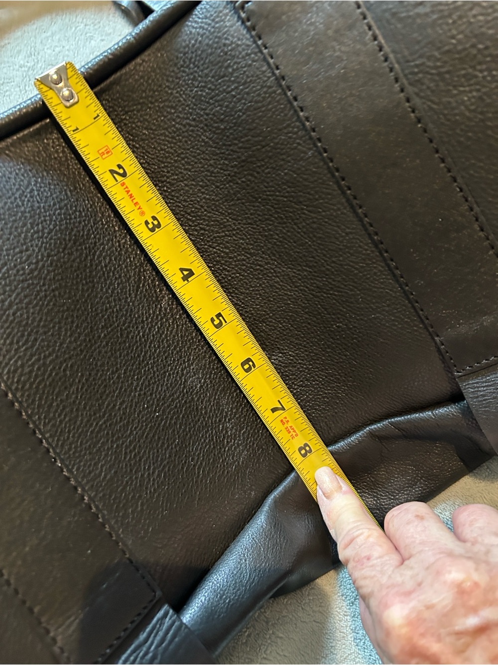 Black Women's Leather Boho Tote - Picture 5 of 9